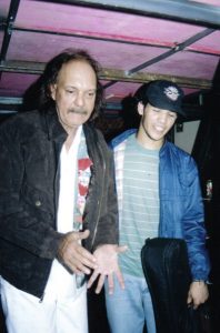 1996 - Gleison Tulio aos 19 anos abrindo o show de Zé Geraldo