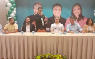 Emiliano lança Fred Costa e Nayara Rocha como pré-candidatos