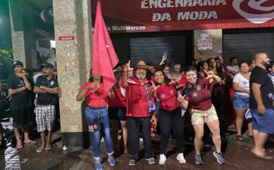 Lula ganha no Brasil e em Minas, mas perde em PL