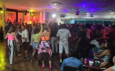 Baile do Barango: festa estranha com gente esquisita