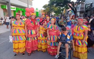 Bloco do Boi da Manta fecha o carnaval na principal