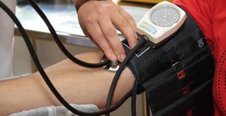 Planos de saúde podem recusar tratamento, medicamentos e atendimento?