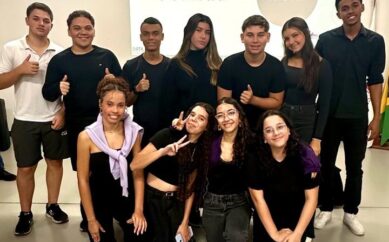 Alunos da EFG-FPL participam do Projeto Empresa Simulada