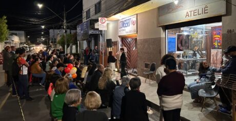 Quando a rua vira palco e a cidade encontra sua voz