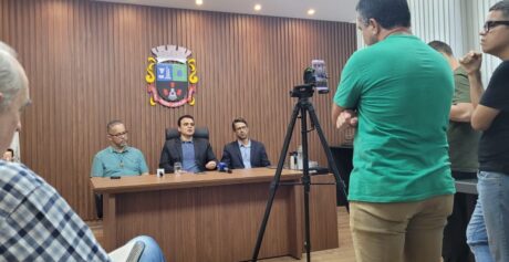 Prefeitura abre negociação com a Copasa para acabar com a falta d’água